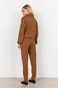 SC-BANU 157 Byxor Camel
