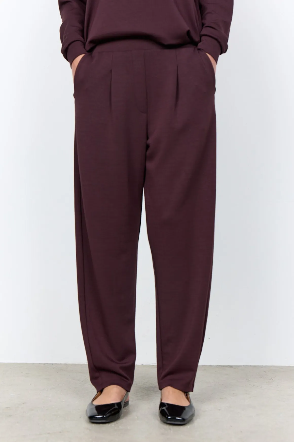 SC-BANU 321 Byxor Mörk plommon