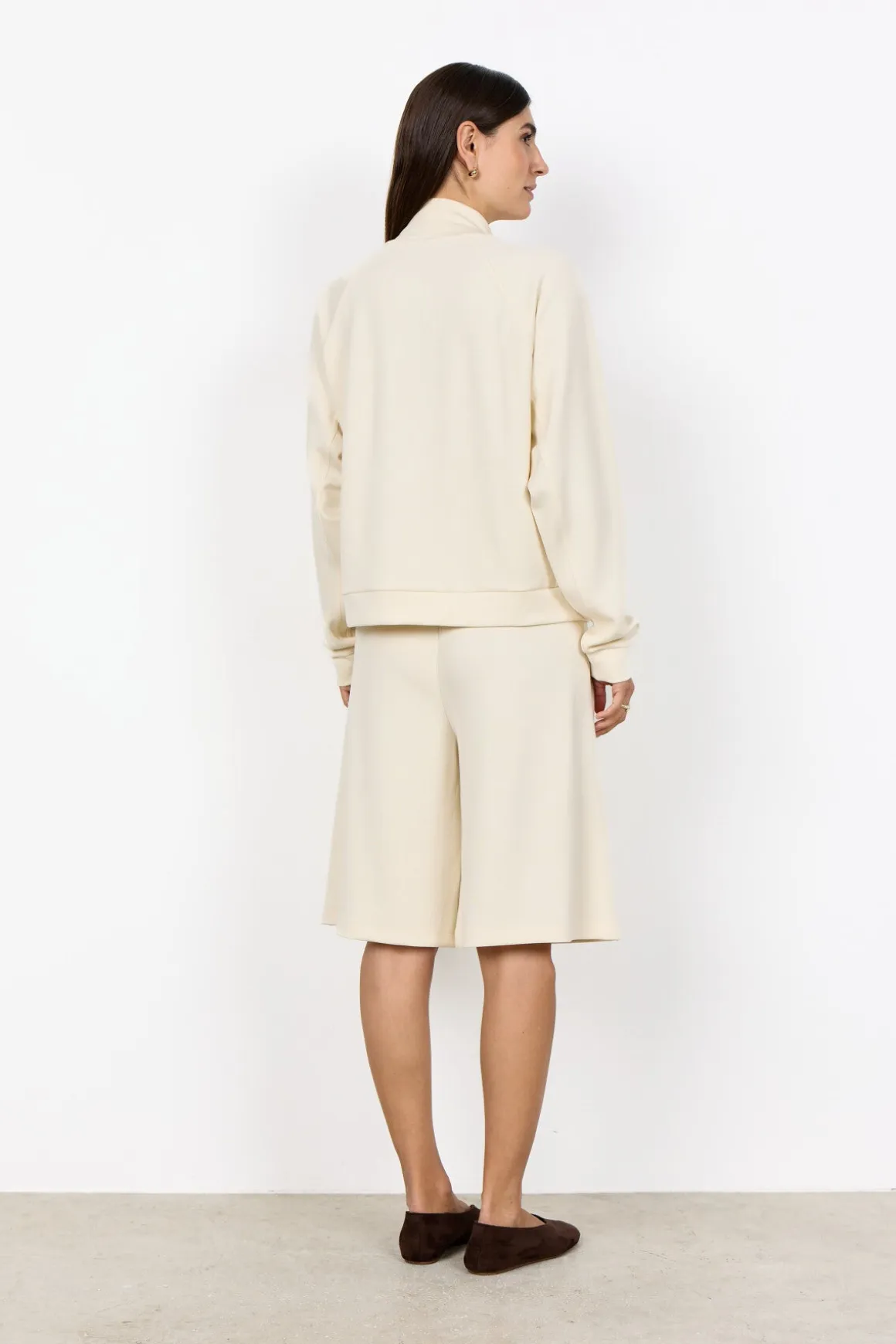 SC-BANU 311 Shorts Cream