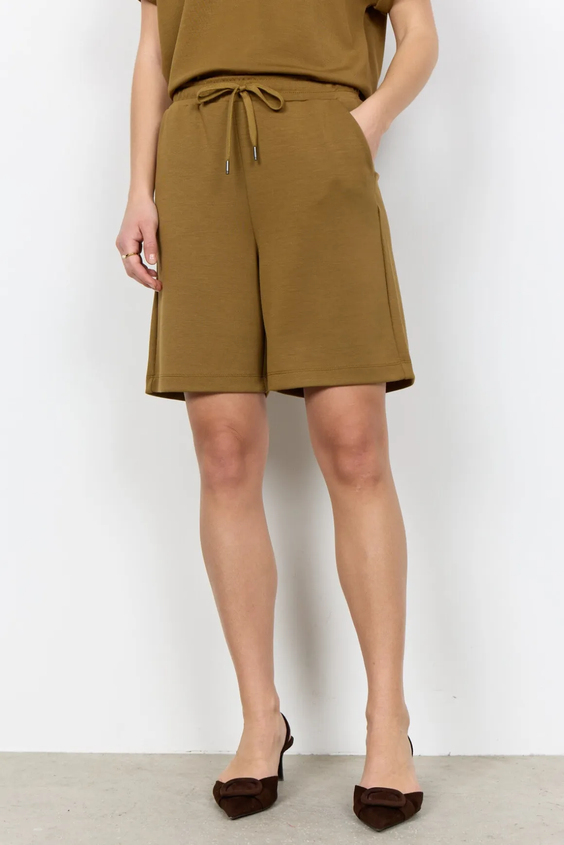 SC-BANU 78 Shorts Oliv