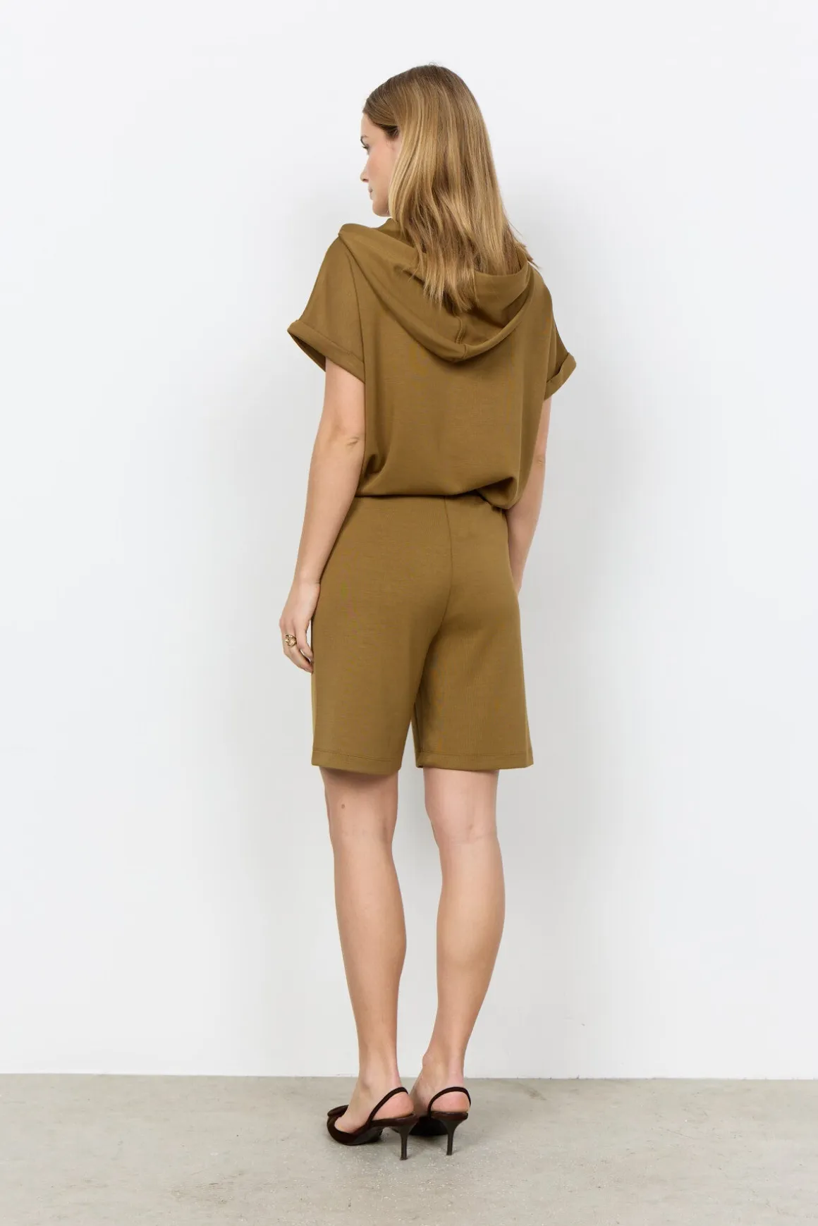 SC-BANU 78 Shorts Oliv