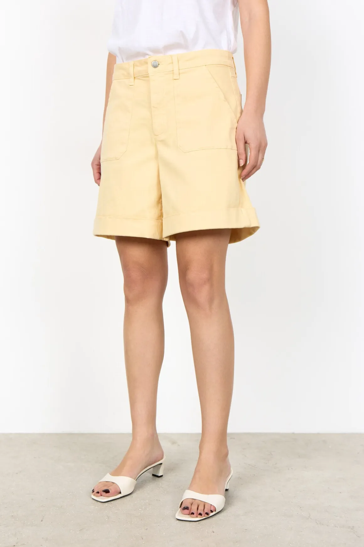 SC-ERNA 32 Shorts Ljusgul